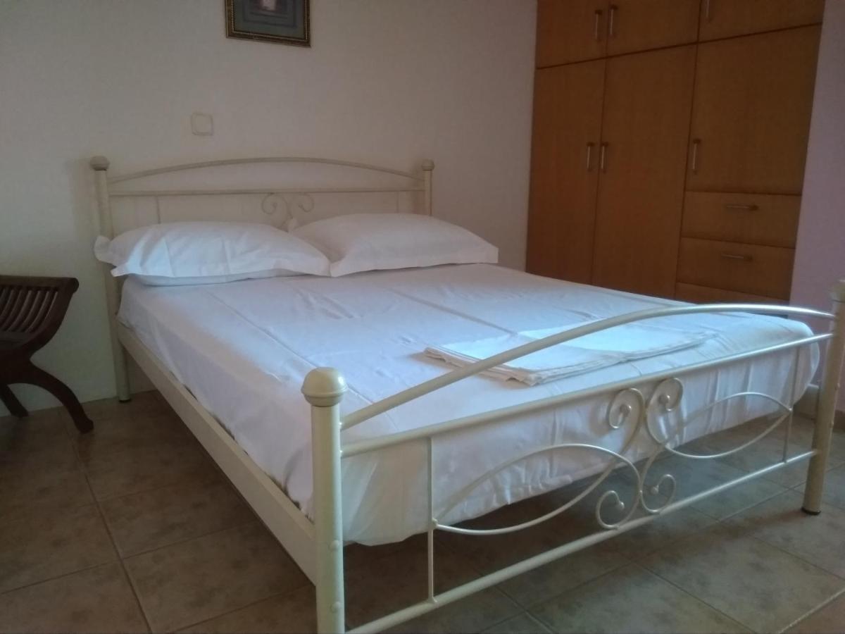 Αμυγδαλιές 33 Μύρινα Villa ภายนอก รูปภาพ